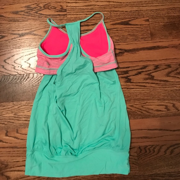 Lululemon Tank with built in bra - Picture 2 of 2